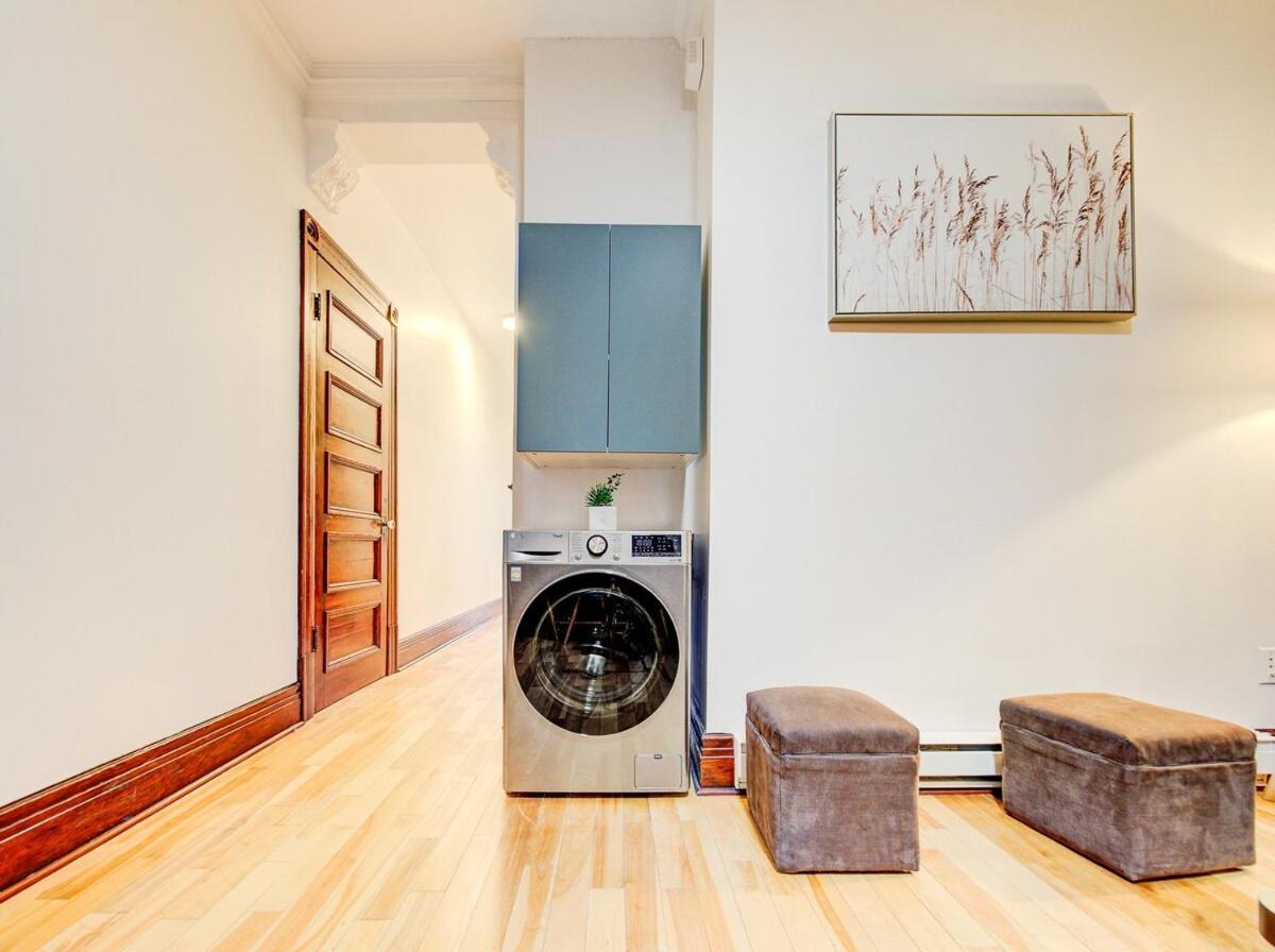 Great 3b Unit On Saint-urbain Apartment